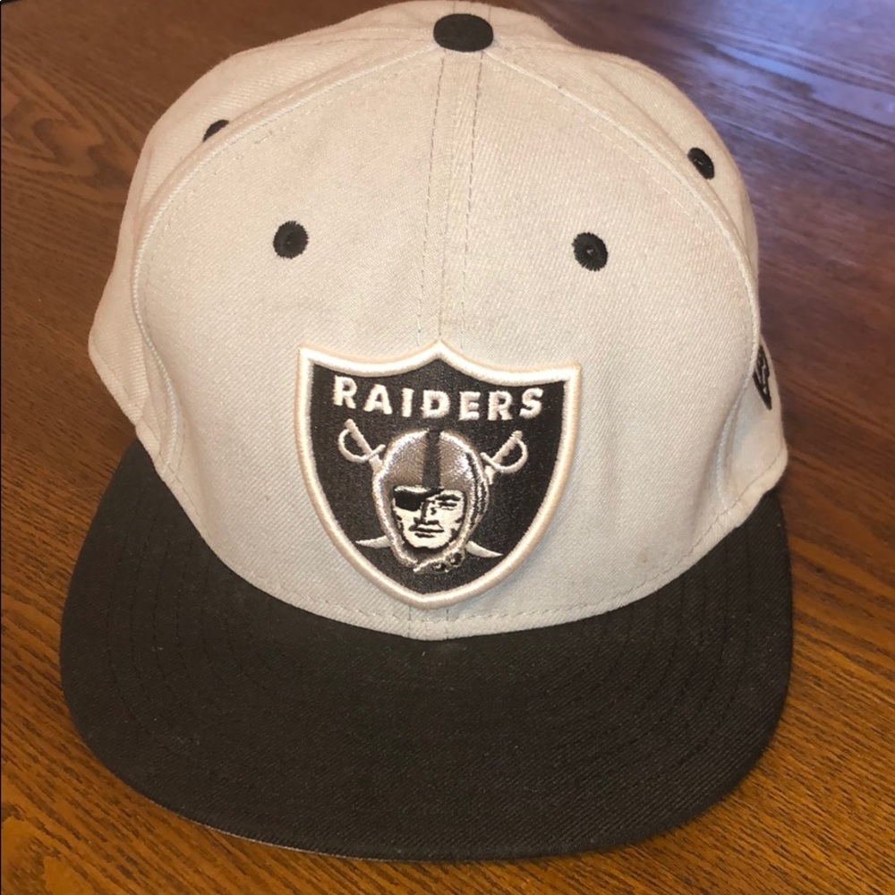 Oakland Raiders Flat Brim New Era Hat
